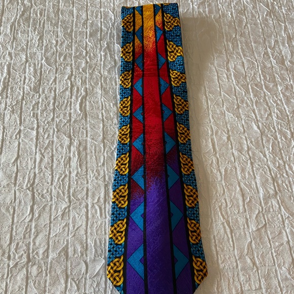 Rush Limbaugh Other - Rush Limbaugh No Boundaries Collection Silk Necktie Made In USA